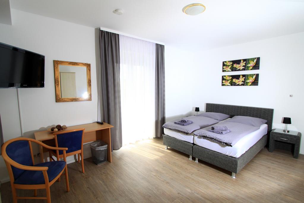 Hotel Sonnenhof Σίντελφινγκεν Δωμάτιο φωτογραφία
