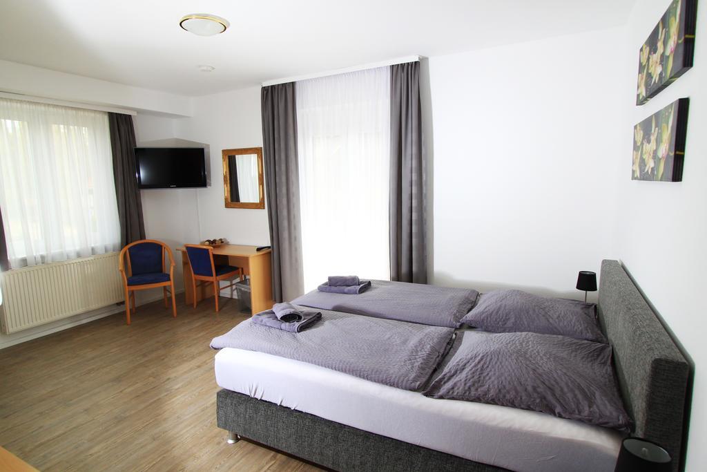 Hotel Sonnenhof Σίντελφινγκεν Δωμάτιο φωτογραφία